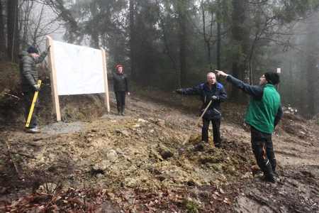 postavitev panoja 10